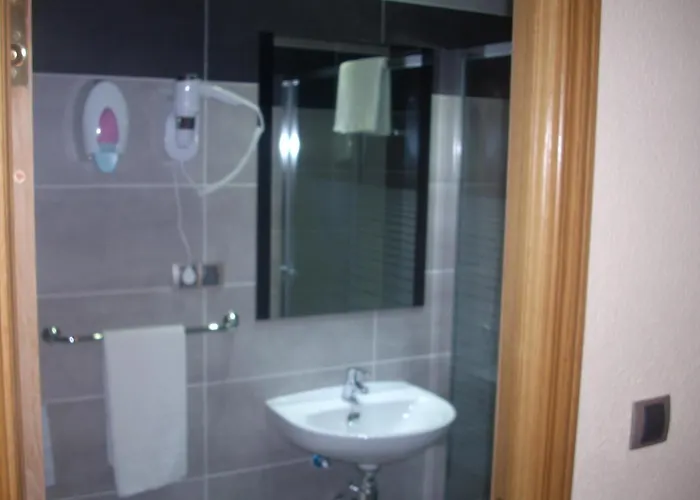 Hotel De Castilla Villares de la Reina