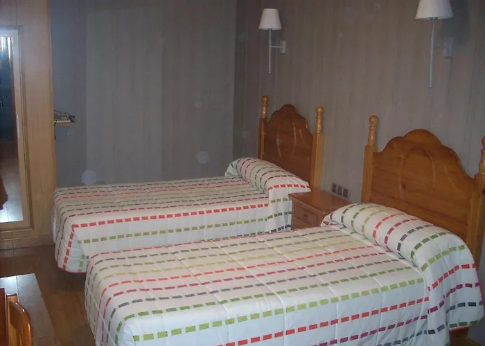 Hotel De Castilla Villares de la Reina